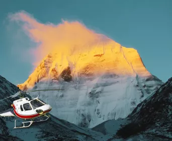 kailash mansarovar helicopter tour