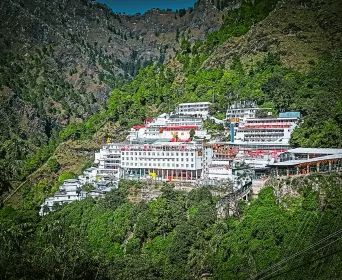 vaishno devi with himachal tour