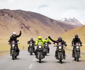 ladakh bike tour
