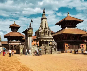 pashupatinath muktinath chitwan tour