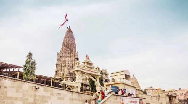 dwarkadhish temple