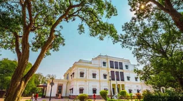 lal bagh palace